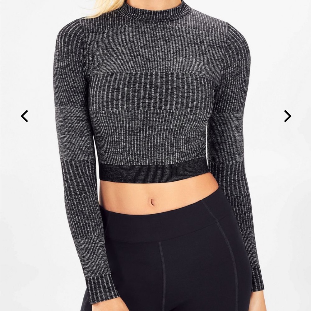 Fabletics Juliana long sleeve crop top